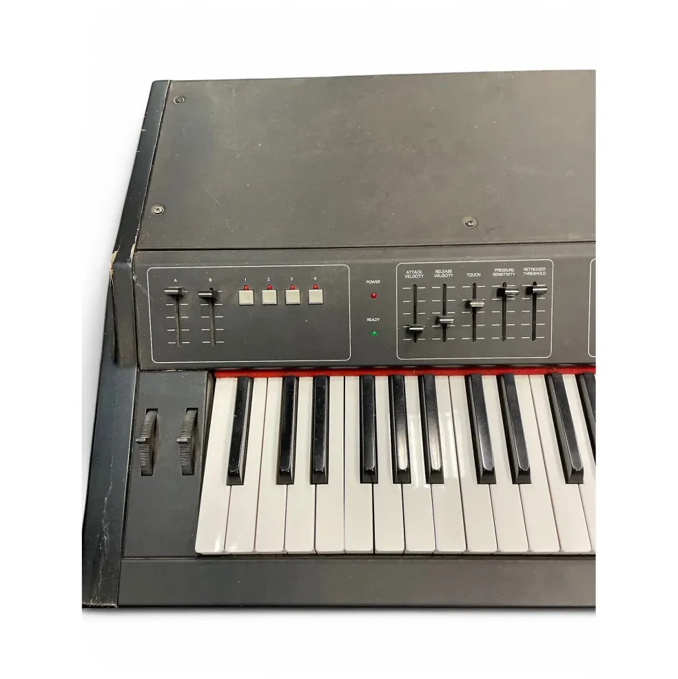 Used Kurzweil Midiboard MIDI Controller