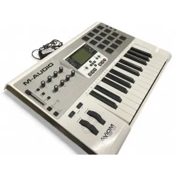Used M-Audio Axiom Air 25 Key MIDI Controller