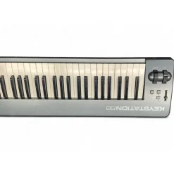 Used M-Audio KEYSTATION88 MIDI Controller