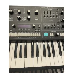 Used Moog Muse 8-Voice Polyphonic Analog Synthesizer Synthesizer