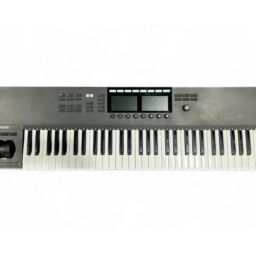 Used Native Instruments Komplete Kontrol S61 MKII MIDI Controller