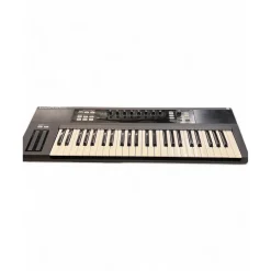 Used Native Instruments Komplete Kontrol S49 MIDI Controller