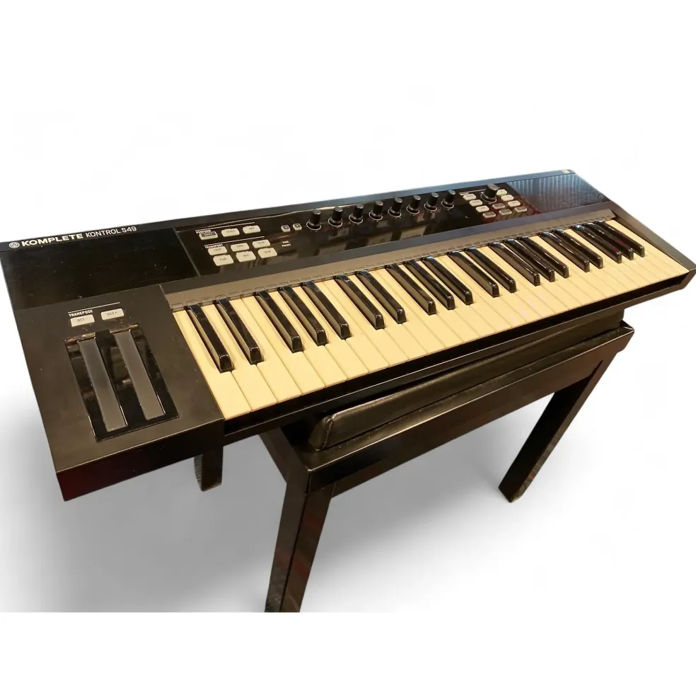Used Native Instruments Komplete Kontrol S49 MIDI Controller
