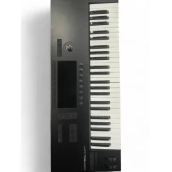 Used Native Instruments Komplete Kontrol S61 MK3 MIDI Controller