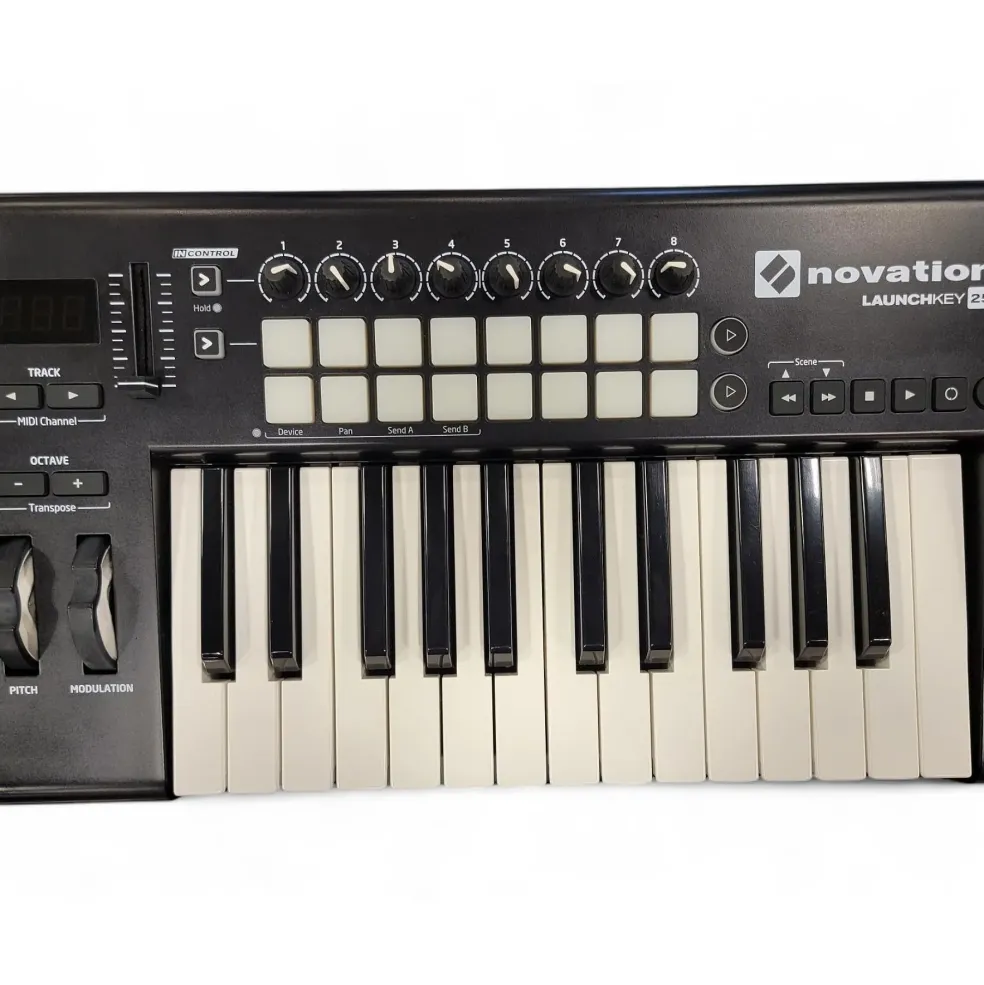 Used Novation Launchkey 25 Key MIDI Controller