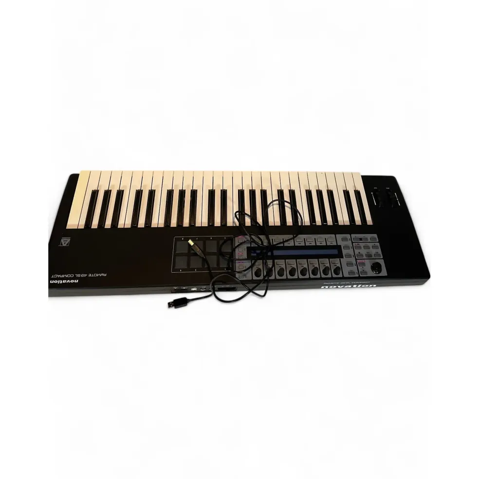 Used Novation Remote SL Compact MIDI Controller