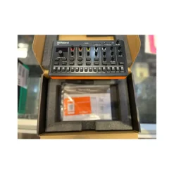 Used Roland AIRA T-8 Beat Machine Synthesizer