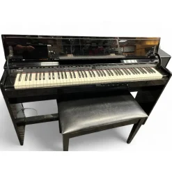 Used Roland DP990RF Digital Piano