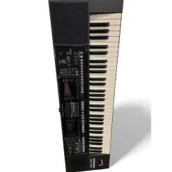 Used Roland e-a7 Arranger Keyboard