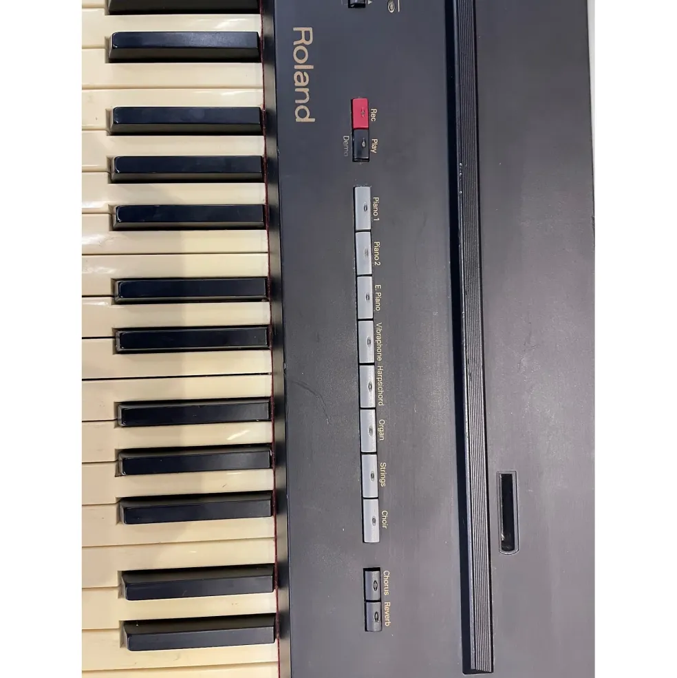 Used Roland EP75 Portable Keyboard