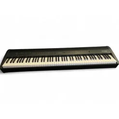 Used Roland FP60 Digital Piano