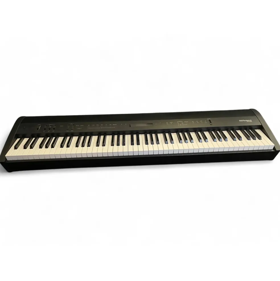 Used Roland FP60 Digital Piano