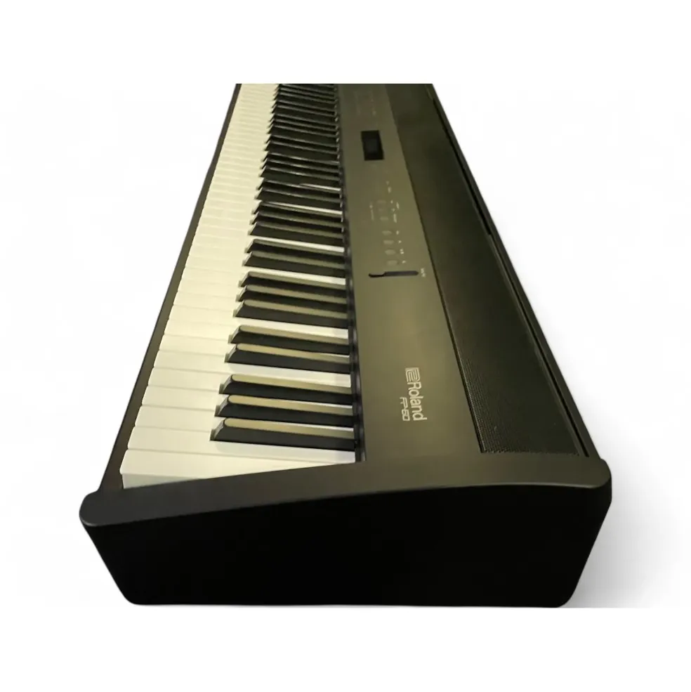 Used Roland FP60 Digital Piano