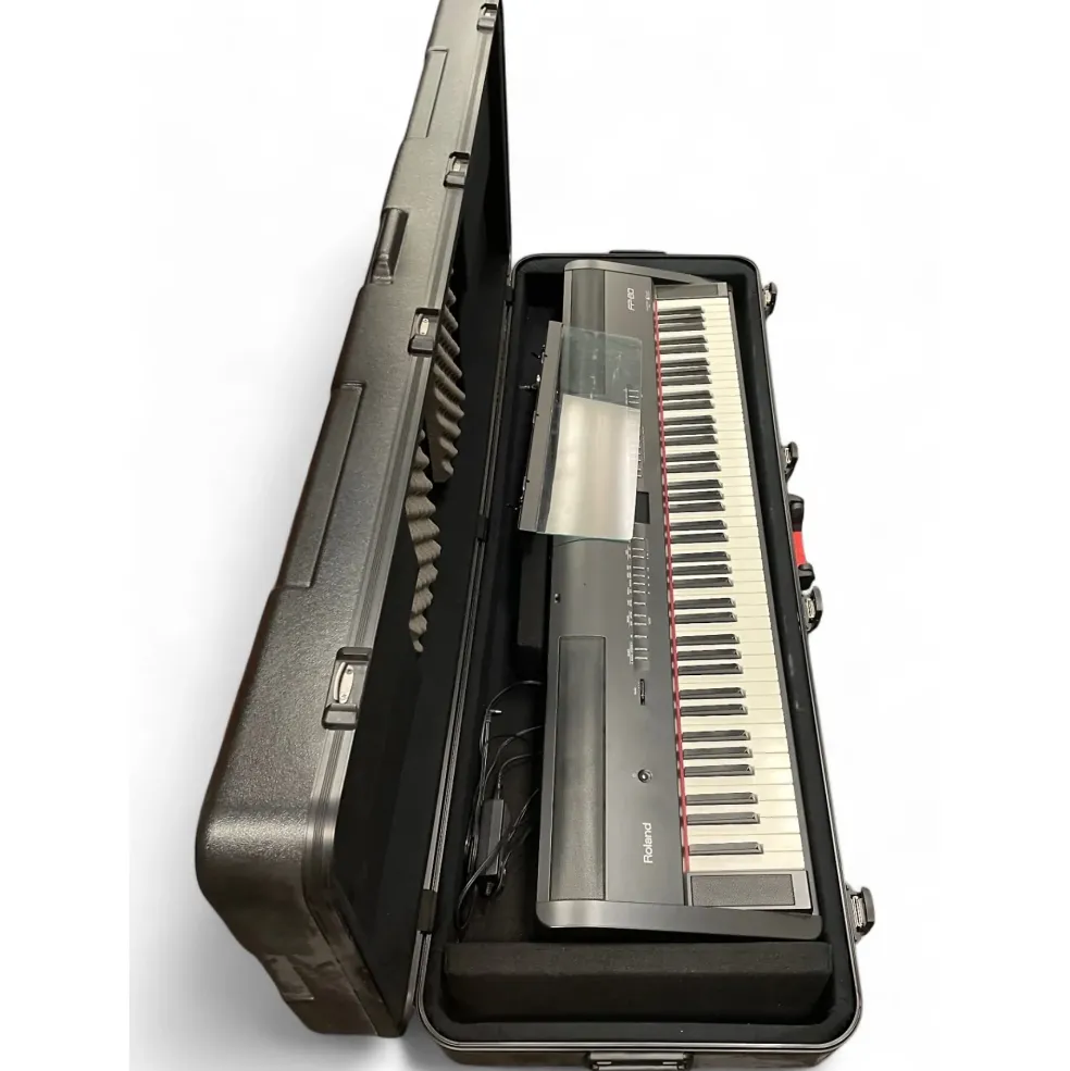 Used Roland FP30 Digital Piano