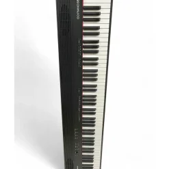 Used Roland go-88p Portable Keyboard