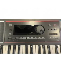 Used Roland JUNO DS 61 Synthesizer