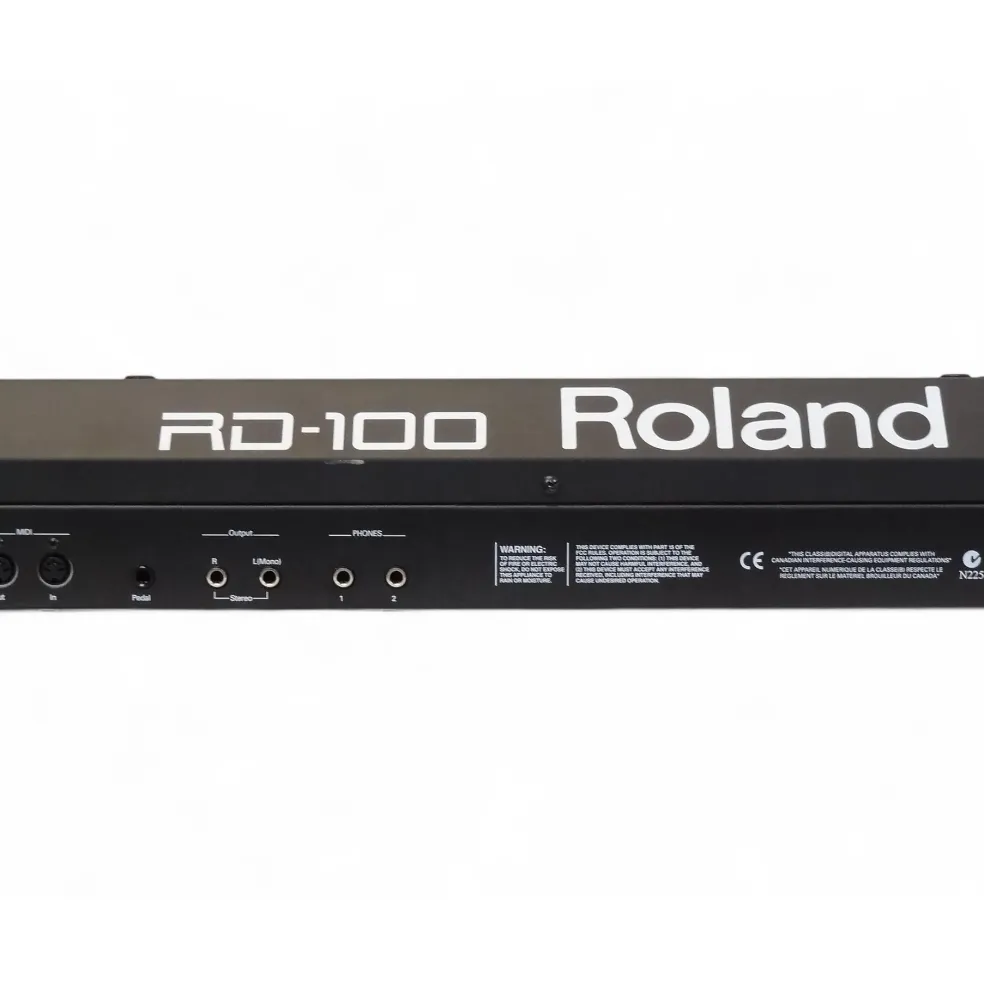 Used Roland RD-100 WITH HARD CASE Stage Piano