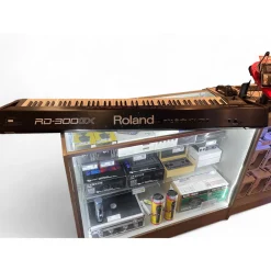 Used Roland RD300GX 88 Key Stage Piano