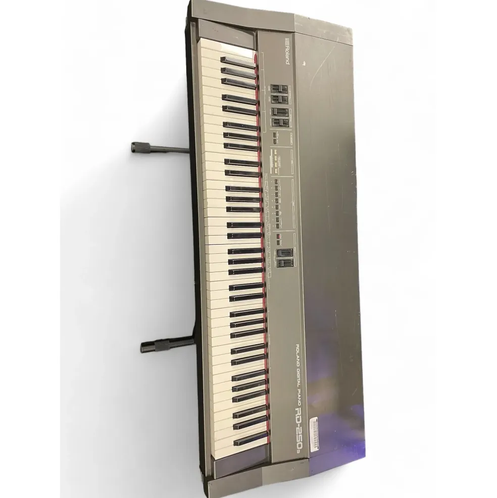 Used Roland RD250S Digital Piano