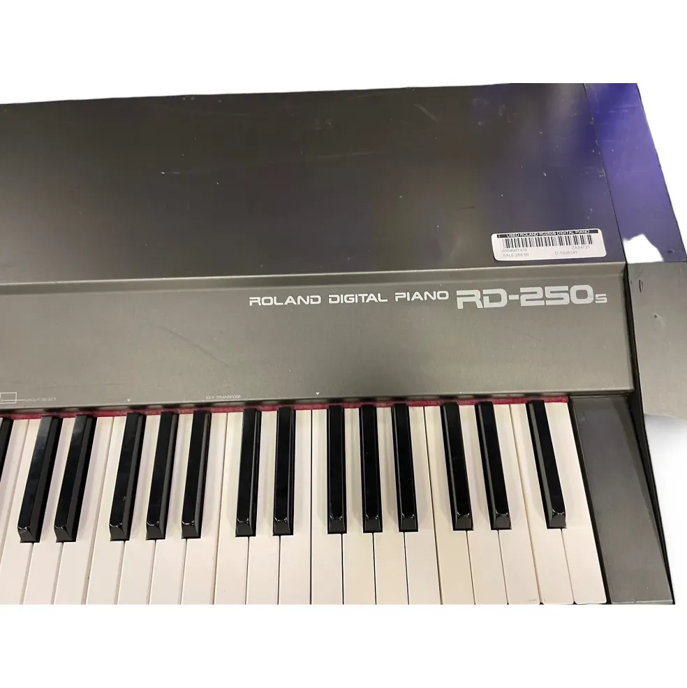 Used Roland RD250S Digital Piano