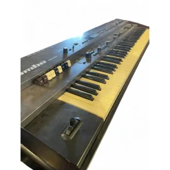 Used Roland VR760 Organ