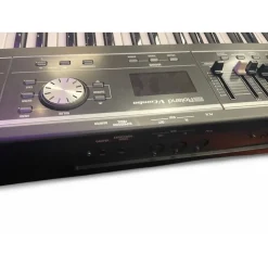 Used Roland vr-09 Portable Keyboard