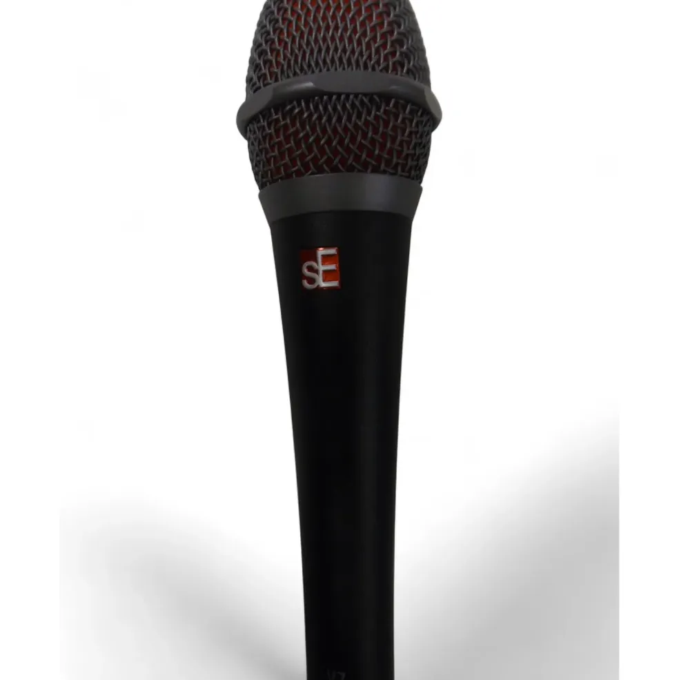 Used SE V7 Dynamic Microphone