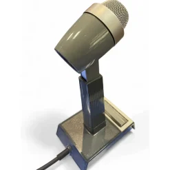 Used Shure model 522 Dynamic Microphone
