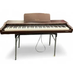Used Technics SX-PX201M Digital Piano