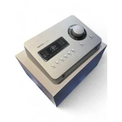 Used Universal Audio Apollo 8 with Quad Processing Audio Interface
