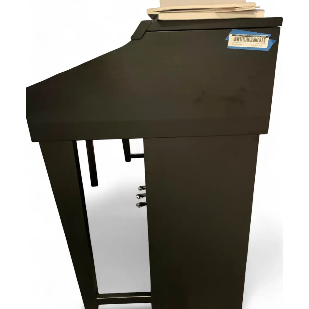 Used Yamaha CLP 701 Digital Piano