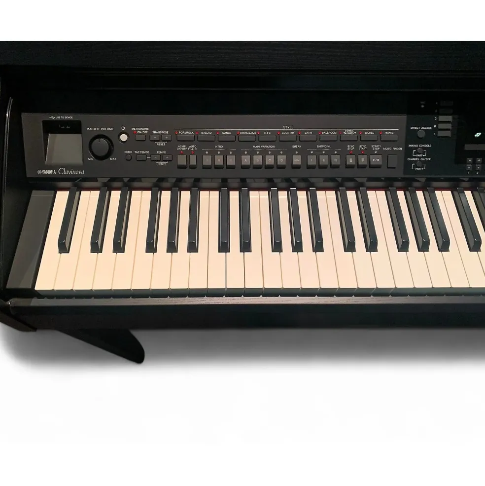 Used Yamaha CLP 701 Digital Piano
