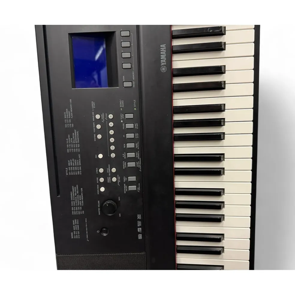 Used Yamaha DGX650 88 Key Portable Keyboard