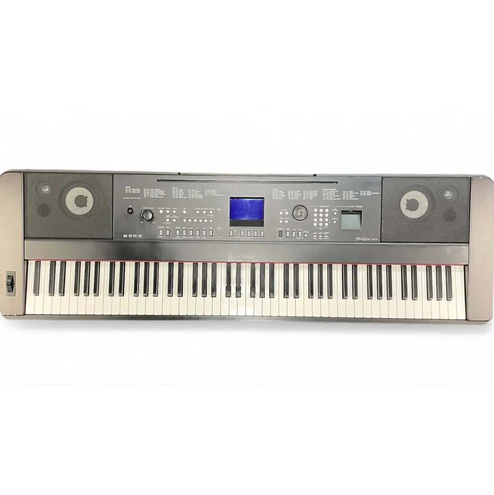 Used Yamaha DGX650 88 Key Portable Keyboard