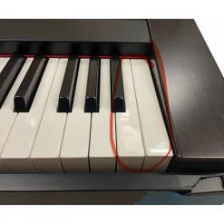 Used Yamaha DGX650 88 Key Portable Keyboard