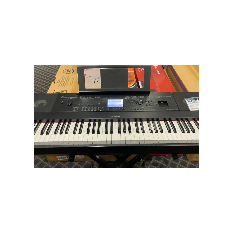 Used Yamaha DGX660 Portable Keyboard