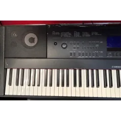 Used Yamaha DGX660 Portable Keyboard