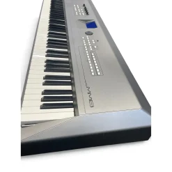 Used Yamaha MM8 88 Key Synthesizer