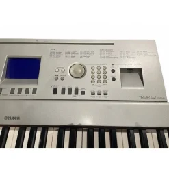 Used Yamaha PORTABLE GRAND DGX-640 Digital Piano