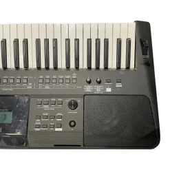 Used Yamaha PSRE463 61 key Portable Keyboard