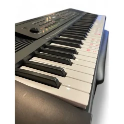 Used Yamaha PSRE283 Portable Keyboard
