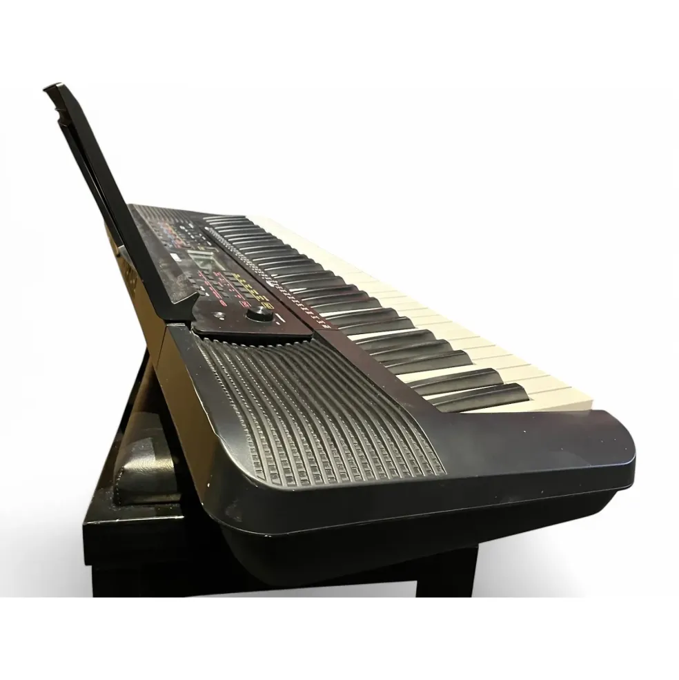 Used Yamaha PSRE273 Portable Keyboard