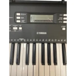 Used Yamaha PSREW300 76 Key Portable Keyboard