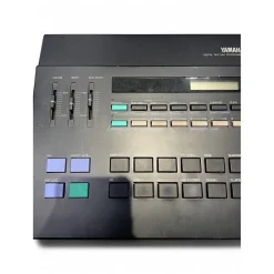 Used Yamaha RX15 Drum Machine