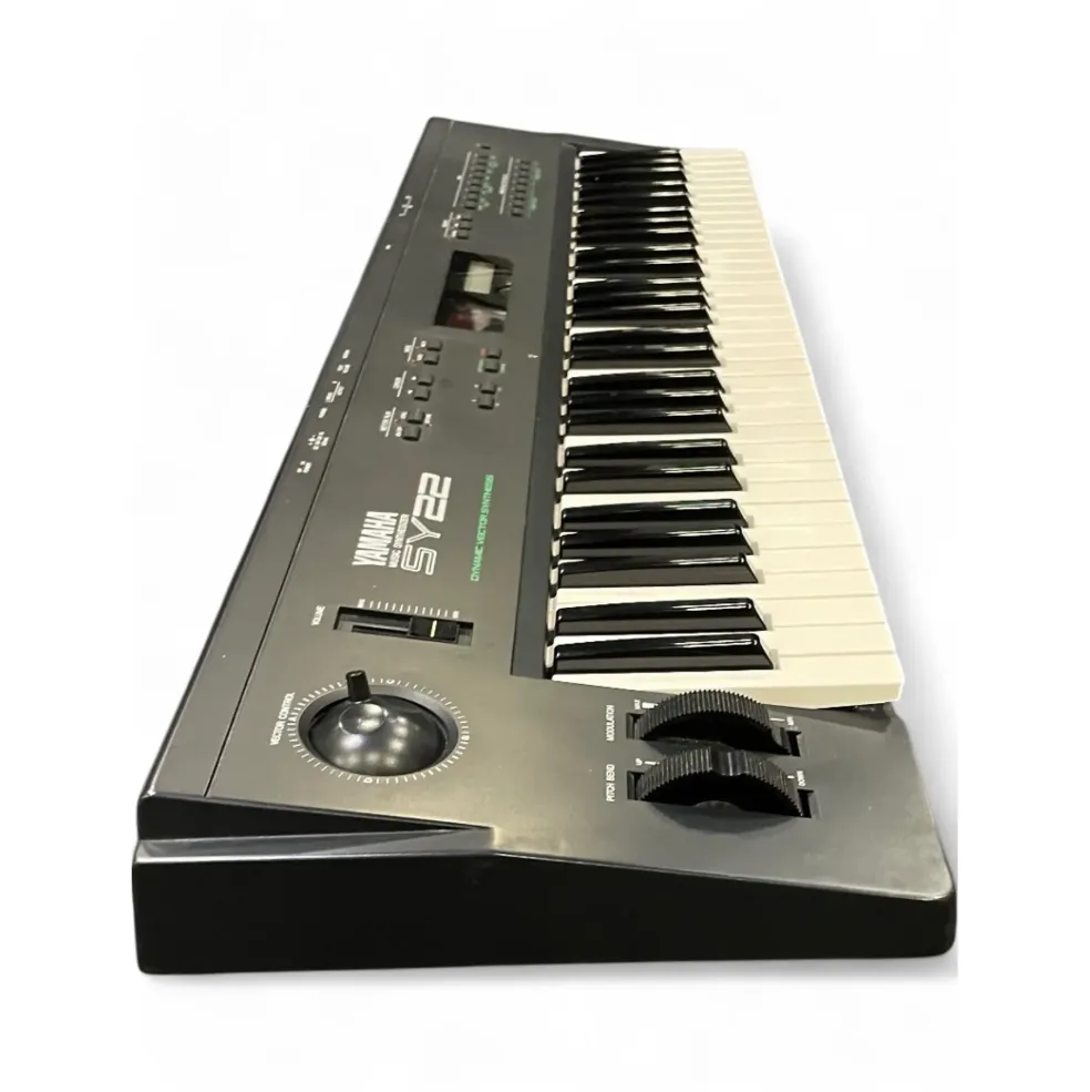 Used Yamaha SY22 Synthesizer
