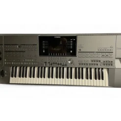 Used Yamaha Tyros 5 61 Key Arranger Keyboard