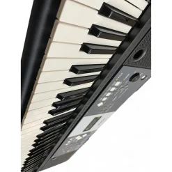 Used Yamaha YPT230 61 Key Portable Keyboard