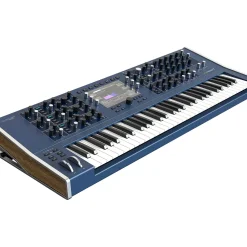 Waldorf Quantum MKII 16-Voice Hybrid Wavetable Synthesizer Keyboard