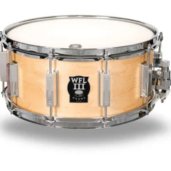 WFLIII Drums Classic Wood Maple Snare Drum With Chrome Hardware 14 x 5 in.