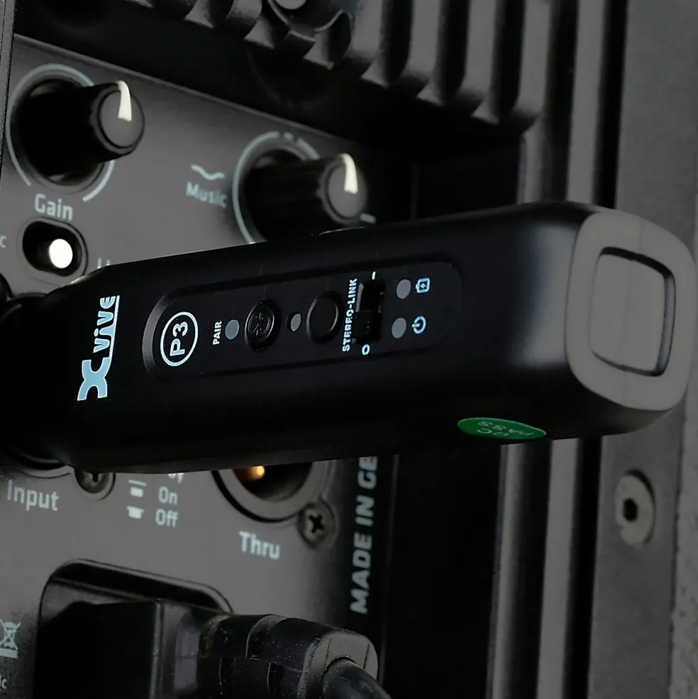 Xvive Bluetooth Audio Receiver With One P3 Bluetooth Audio Receive for Mono Audio